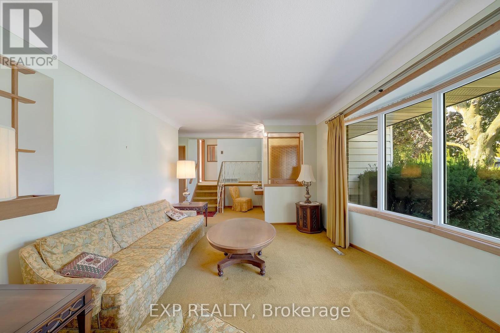628 Scott Street, St. Catharines, Ontario  L2M 3X8 - Photo 8 - X12461918