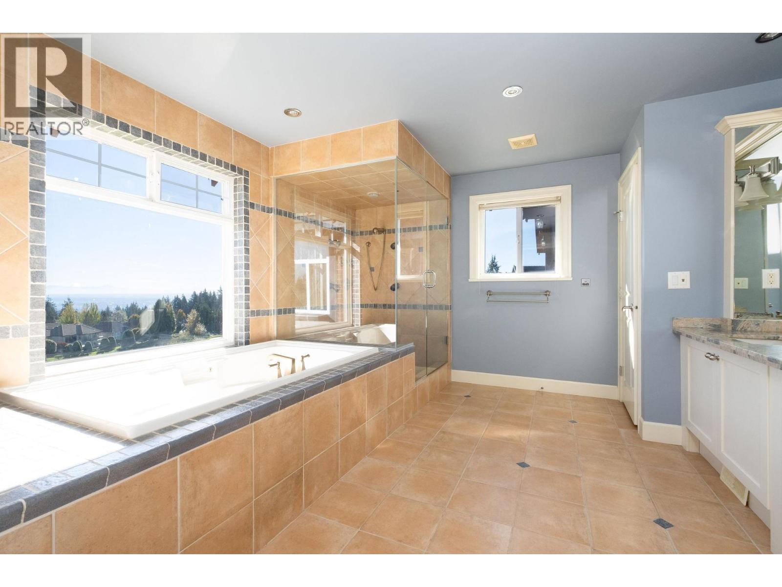 3233 Chartwell Lane, Coquitlam, British Columbia  V3E 3N1 - Photo 22 - R3058302