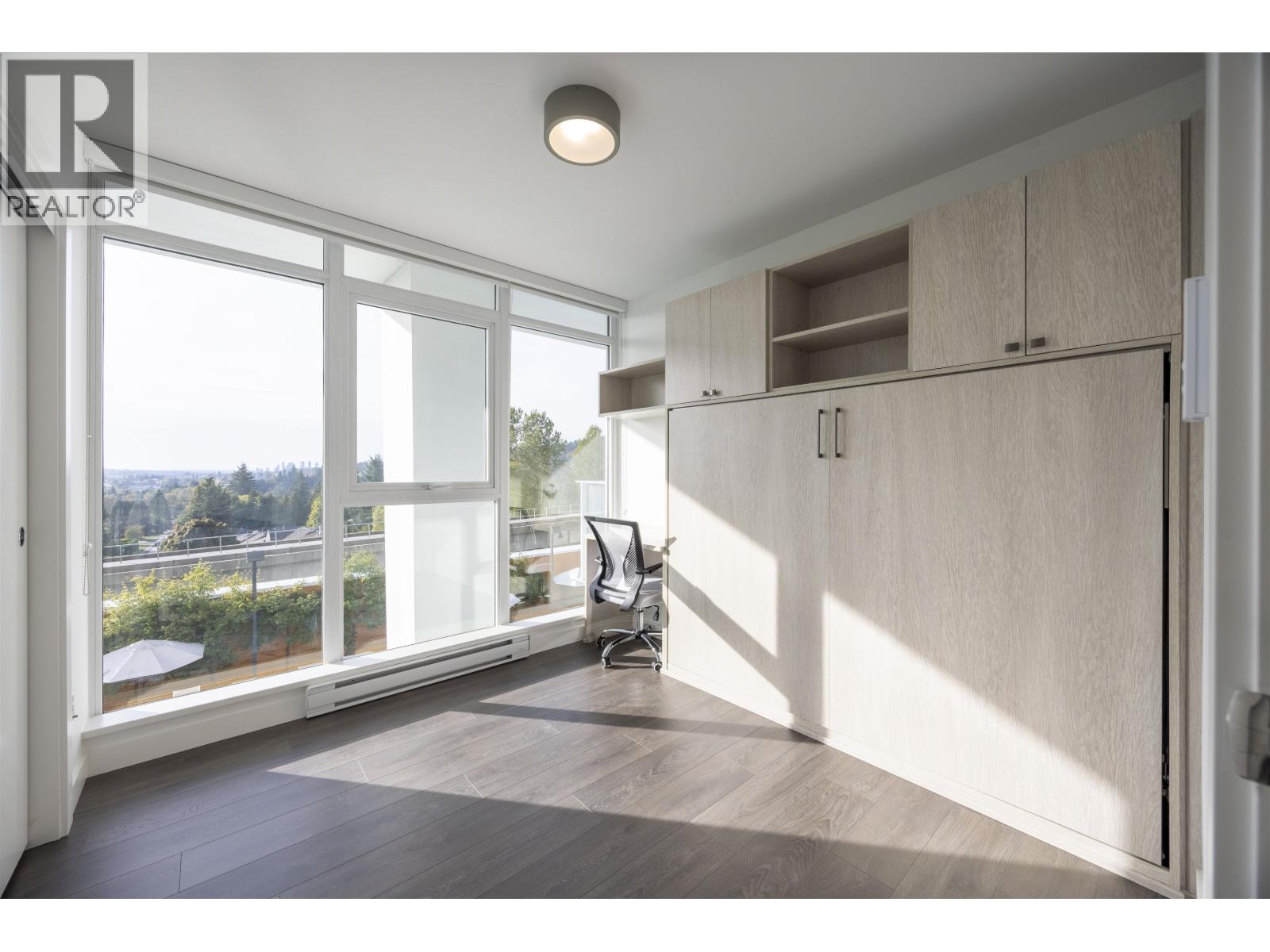 503 652 Whiting Way, Coquitlam, British Columbia  V3J 0K3 - Photo 14 - R3058431