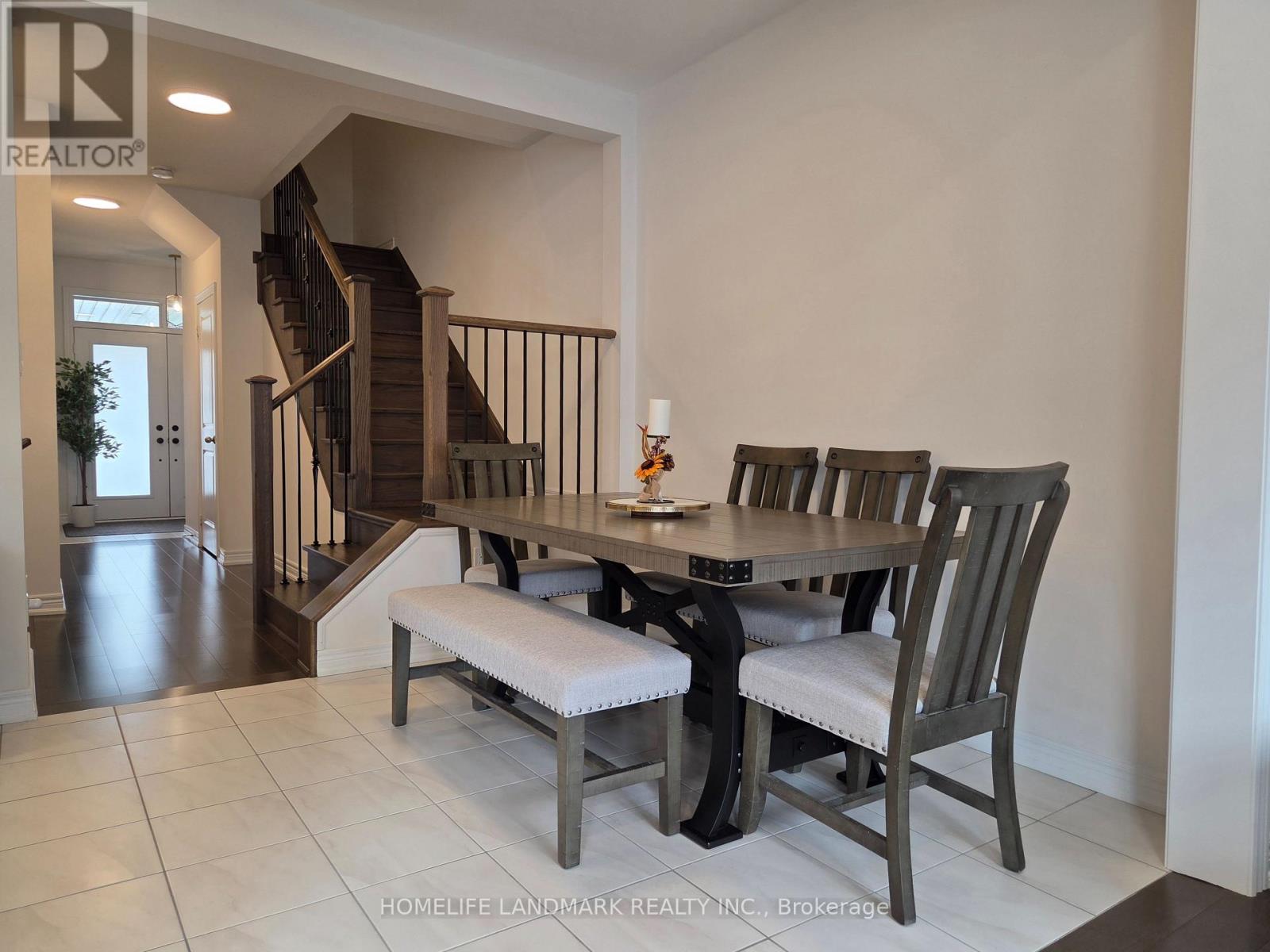 25 Markview Road, Whitchurch-Stouffville, Ontario  L4A 4W1 - Photo 12 - N12461876