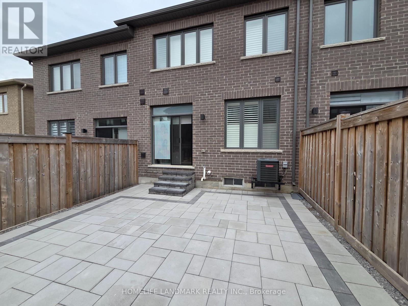 25 Markview Road, Whitchurch-Stouffville, Ontario  L4A 4W1 - Photo 29 - N12461876