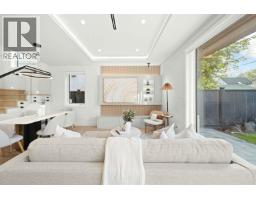 2 3466 W 22ND AVENUE, Vancouver, British Columbia