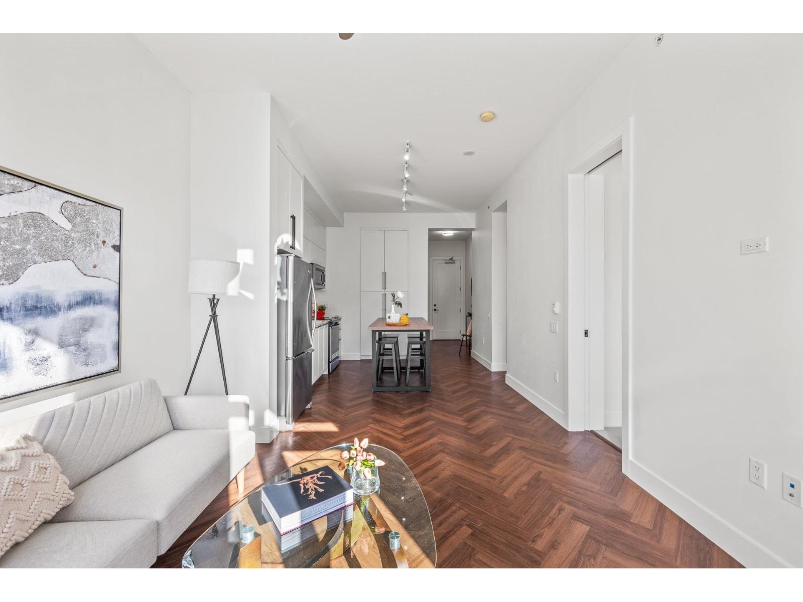 401 14968 101a Avenue, Surrey, British Columbia  V3R 0E8 - Photo 13 - R3058407