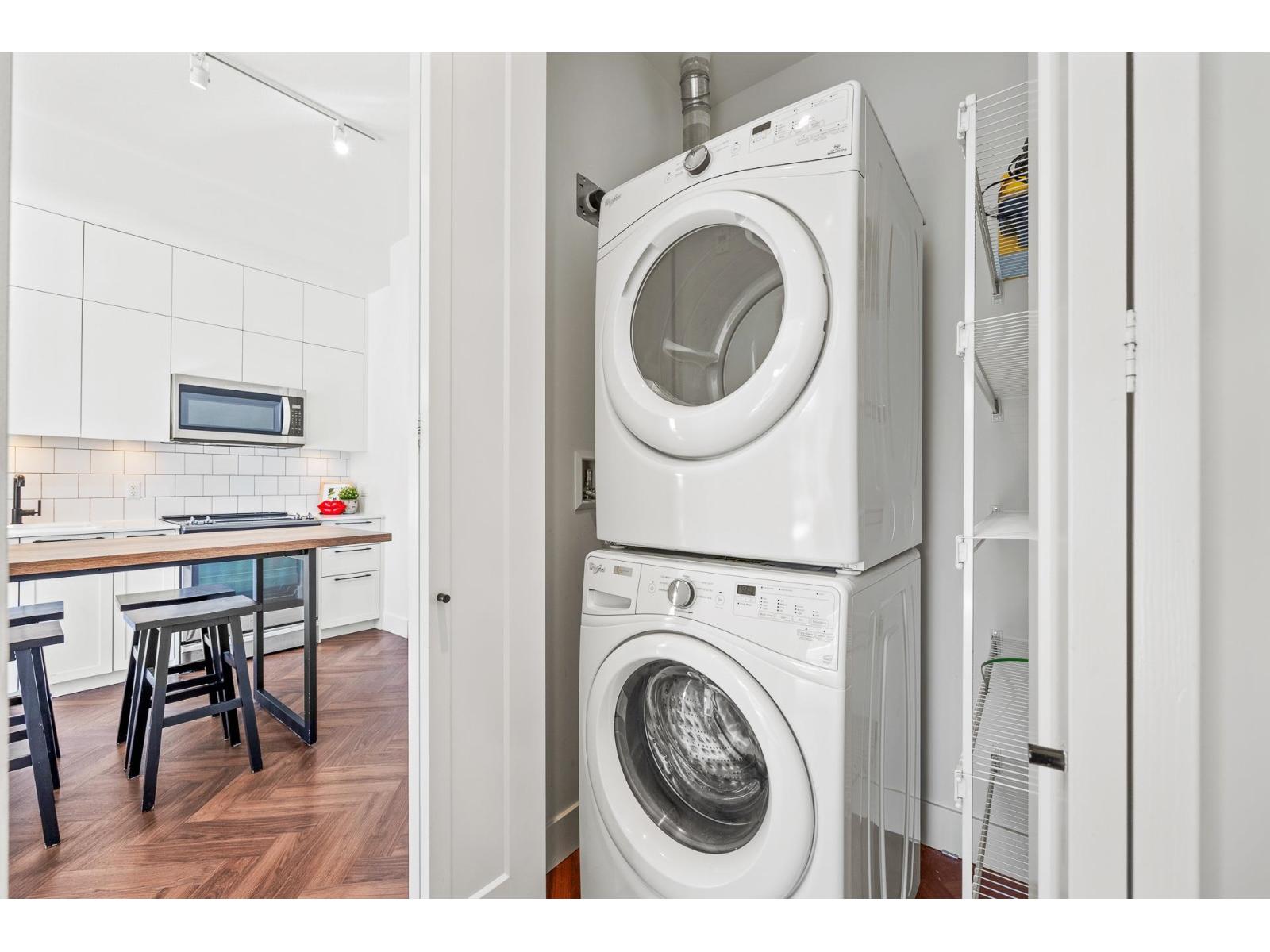 401 14968 101a Avenue, Surrey, British Columbia  V3R 0E8 - Photo 20 - R3058407