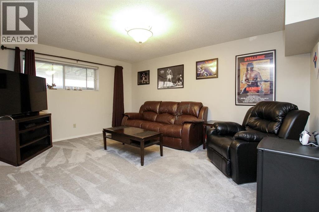 5 Eagle Road, Lacombe, Alberta  T4L 1R3 - Photo 32 - A2262902