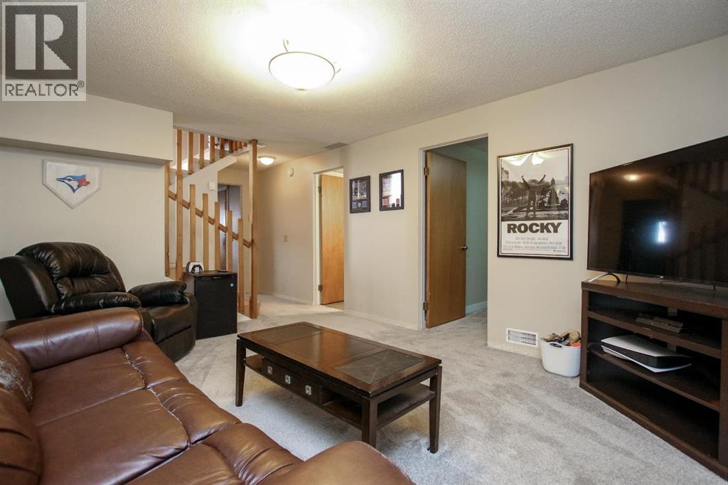 5 Eagle Road, Lacombe, Alberta  T4L 1R3 - Photo 34 - A2262902