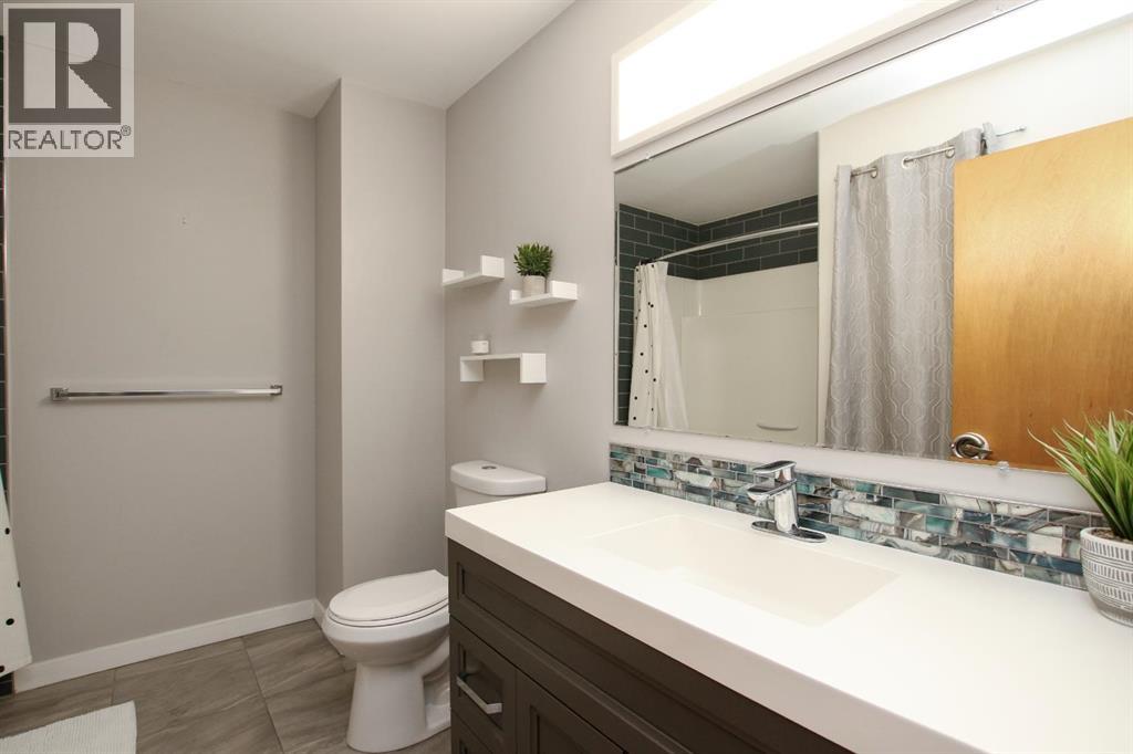 5 Eagle Road, Lacombe, Alberta  T4L 1R3 - Photo 29 - A2262902