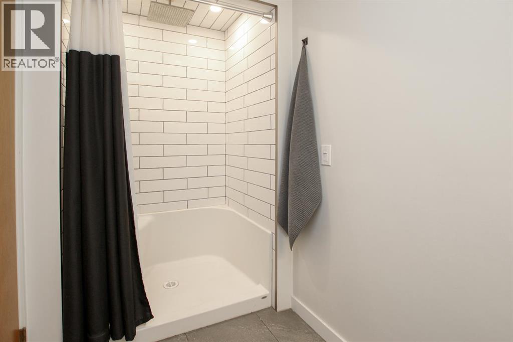 5 Eagle Road, Lacombe, Alberta  T4L 1R3 - Photo 39 - A2262902