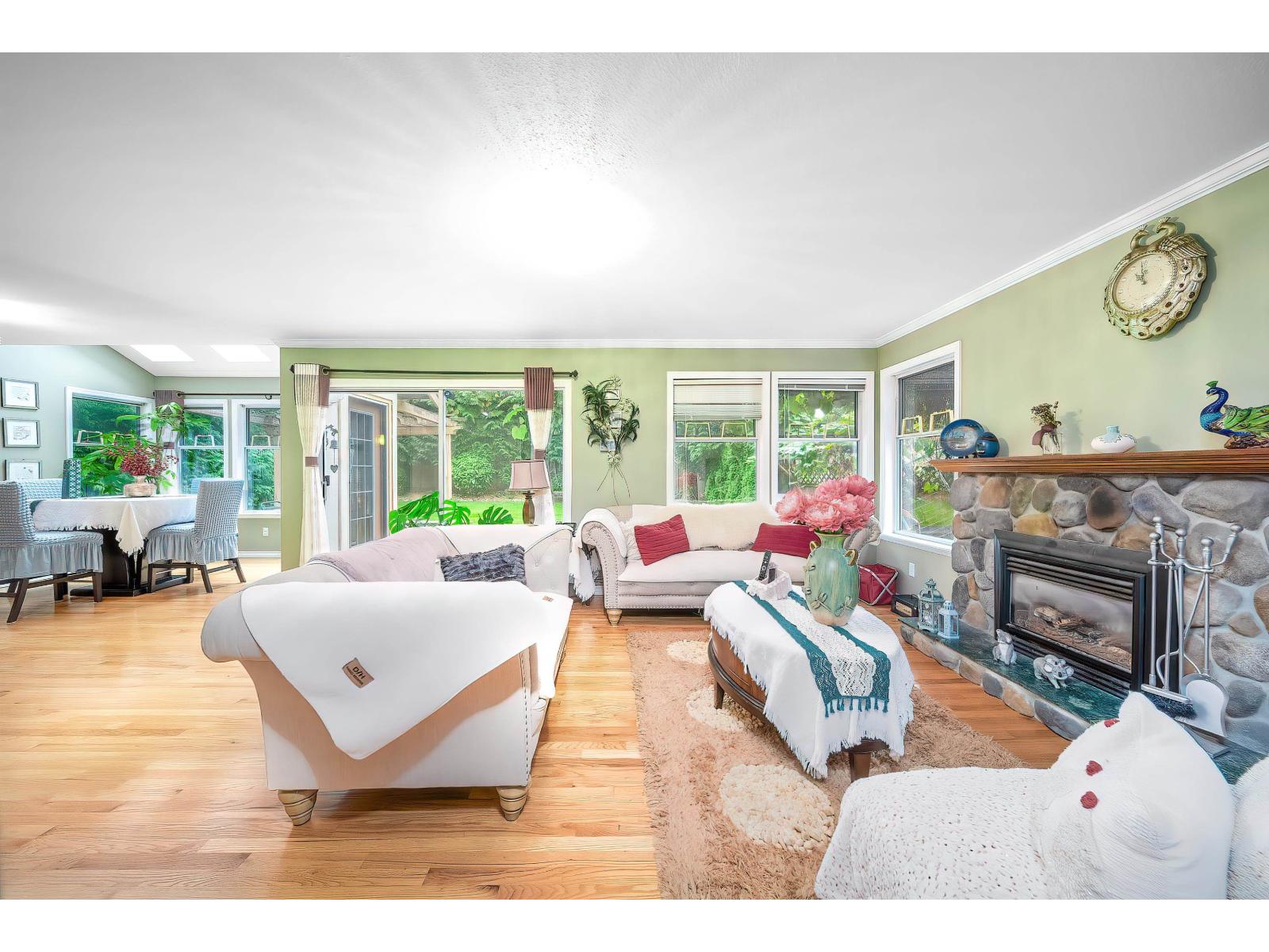 14872 25a Avenue, Surrey, British Columbia  V4P 1N8 - Photo 14 - R3058096