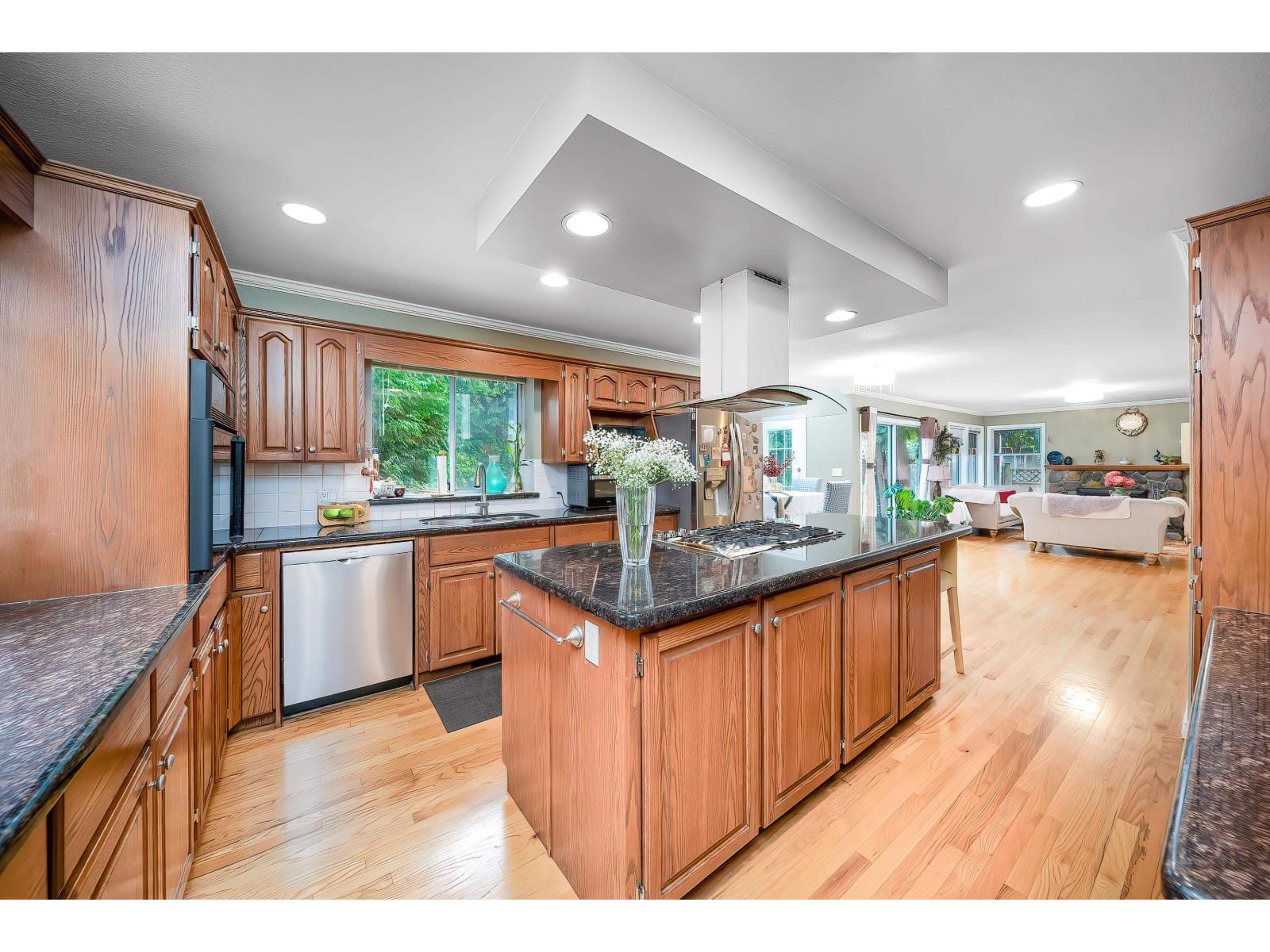 14872 25a Avenue, Surrey, British Columbia  V4P 1N8 - Photo 21 - R3058096