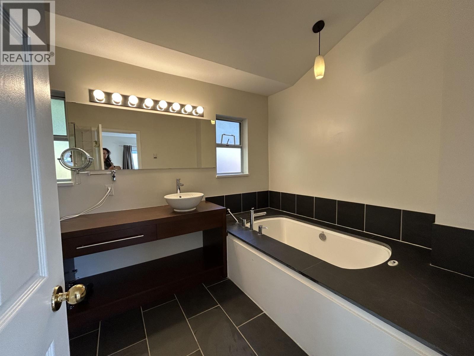 2358 W 6th Avenue, Vancouver, British Columbia  V6K 1V9 - Photo 26 - R3057900