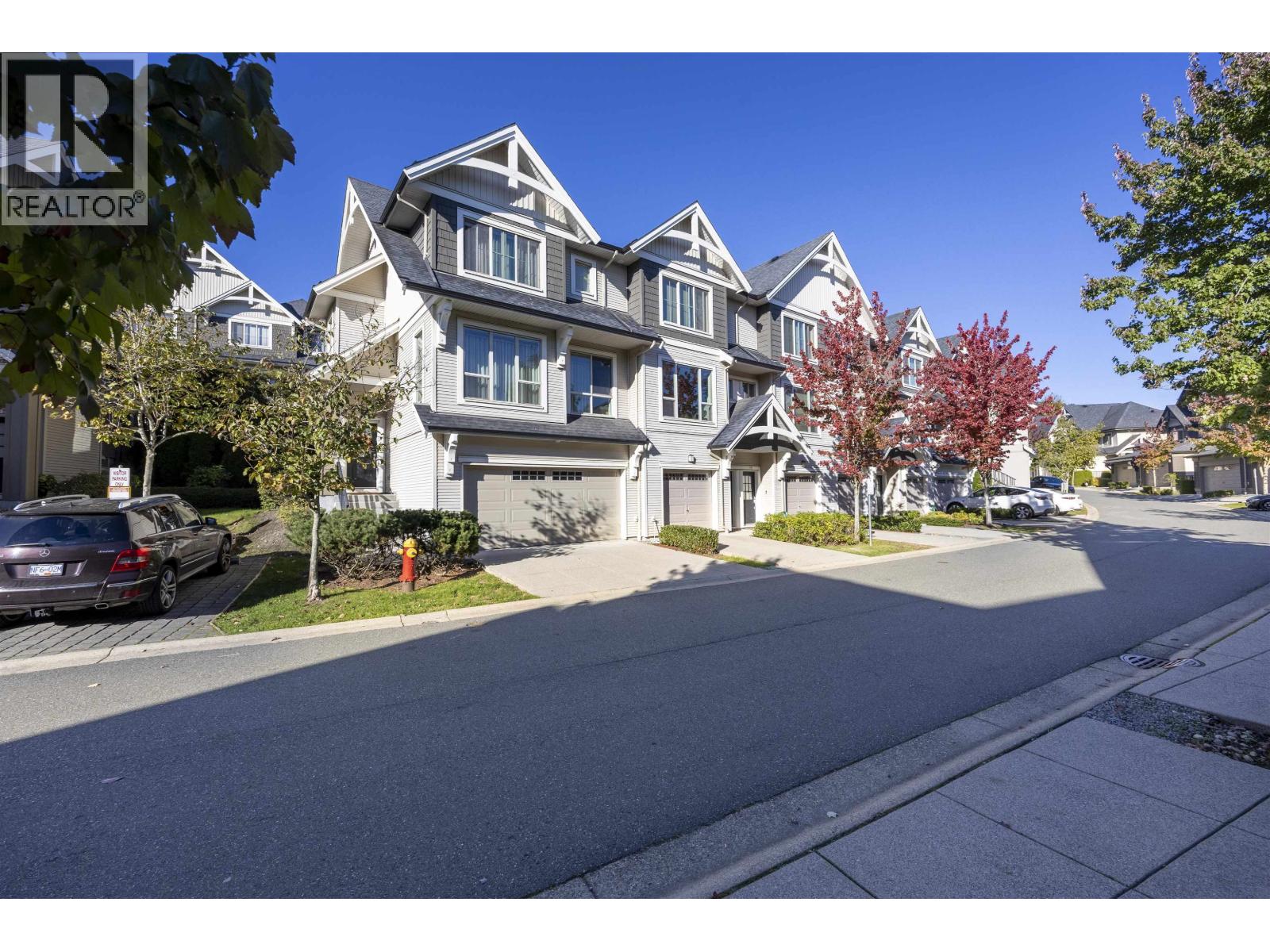 211 3105 Dayanee Springs Boulevard, Coquitlam, British Columbia  V3E 0C2 - Photo 3 - R3058338