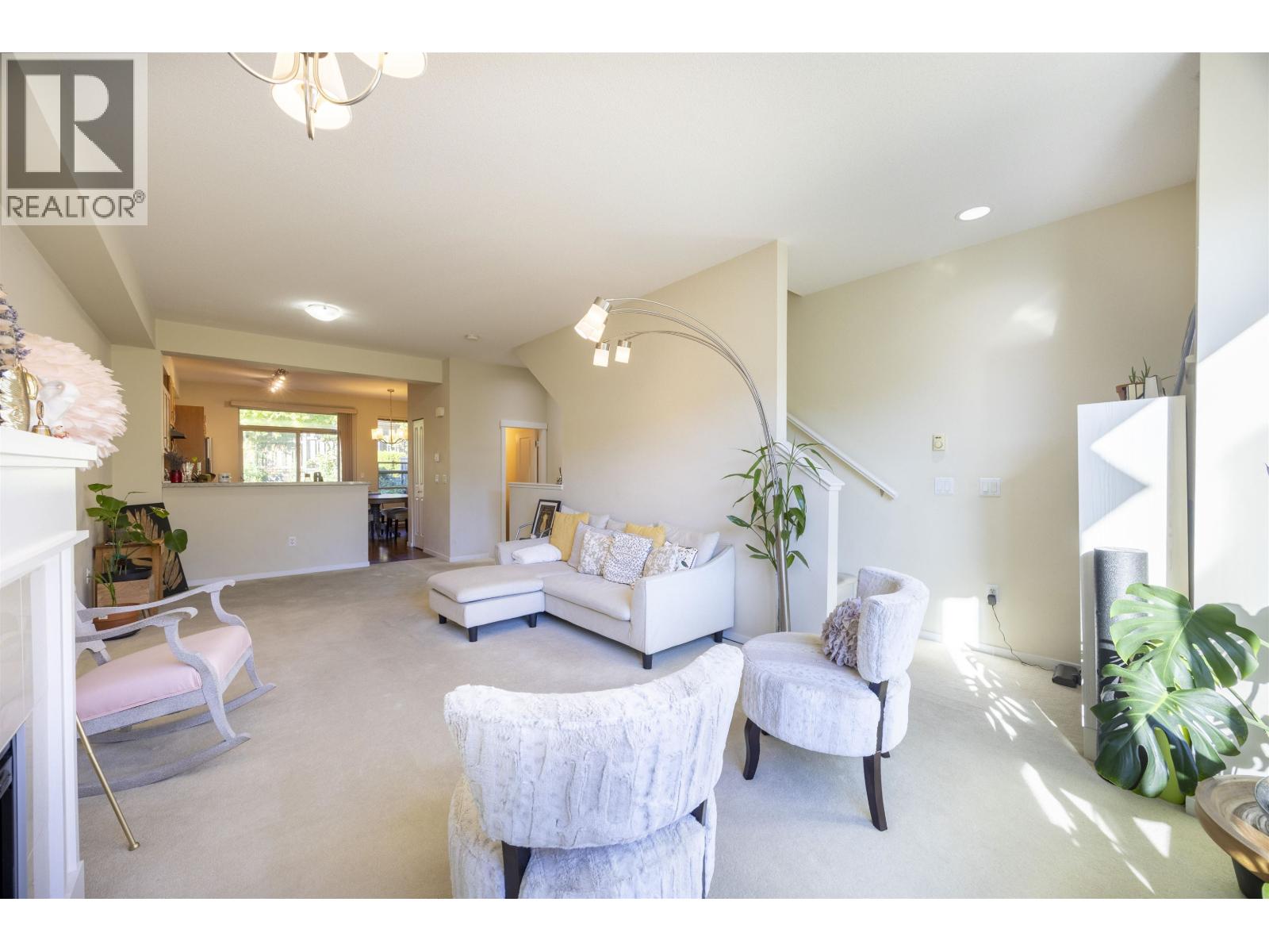 211 3105 Dayanee Springs Boulevard, Coquitlam, British Columbia  V3E 0C2 - Photo 9 - R3058338