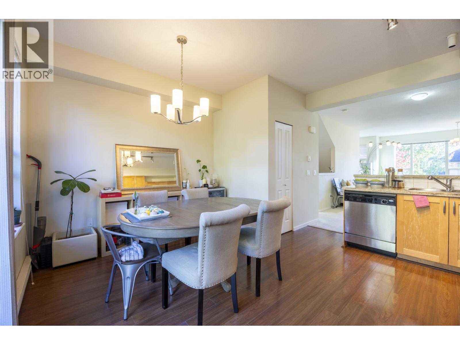 211 3105 Dayanee Springs Boulevard, Coquitlam, British Columbia  V3E 0C2 - Photo 10 - R3058338