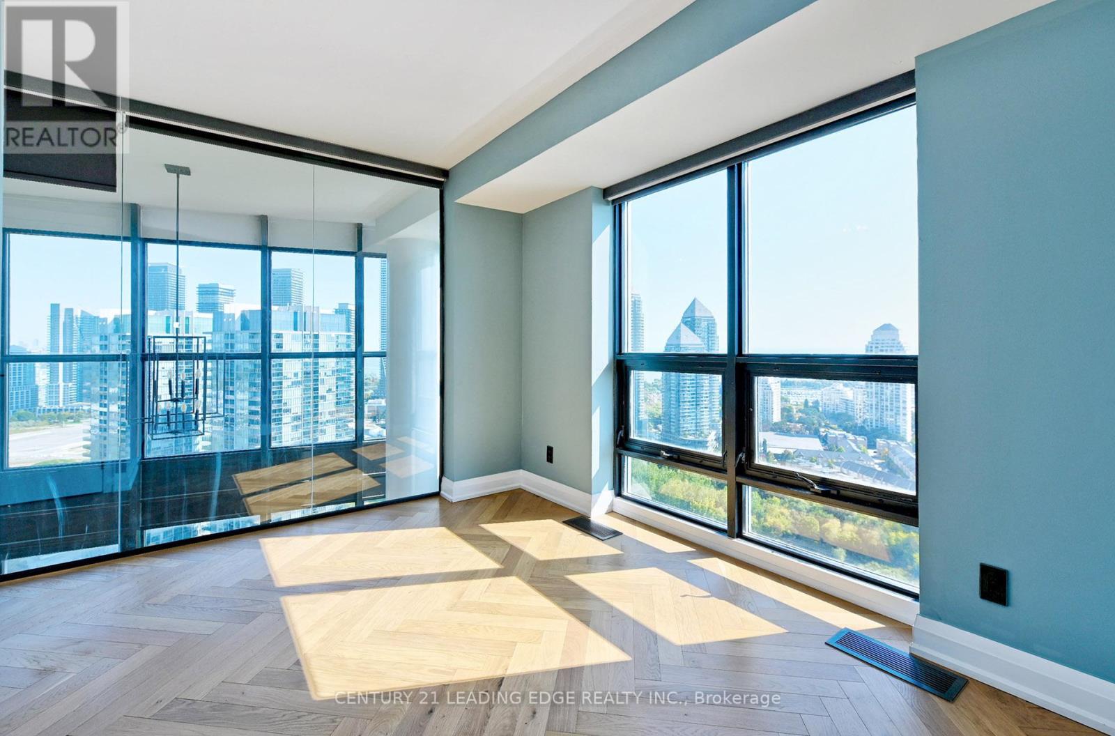 2704 - 155 Legion Road N, Toronto, Ontario  M8Y 0A7 - Photo 21 - W12461629