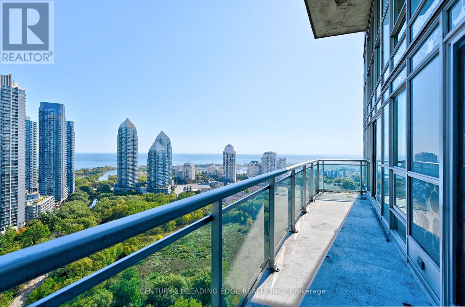 2704 - 155 Legion Road N, Toronto, Ontario  M8Y 0A7 - Photo 24 - W12461629