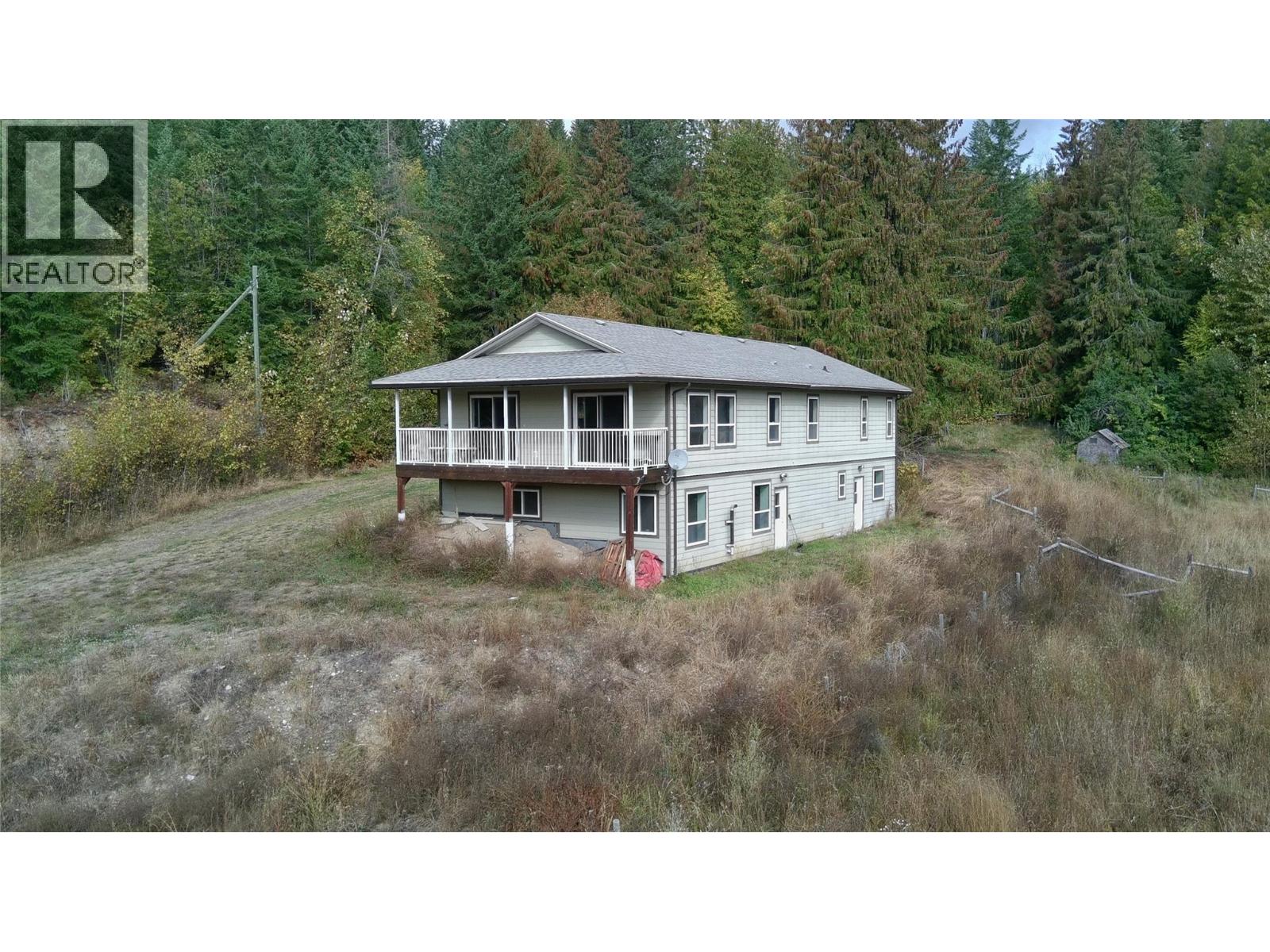 31 Violet Road, Grindrod, British Columbia  V0E 1Y0 - Photo 1 - 10364704