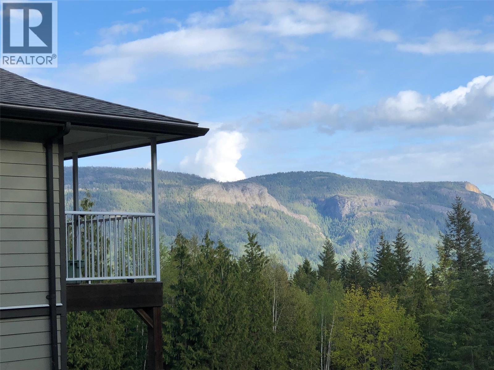 31 Violet Road, Grindrod, British Columbia  V0E 1Y0 - Photo 8 - 10364704