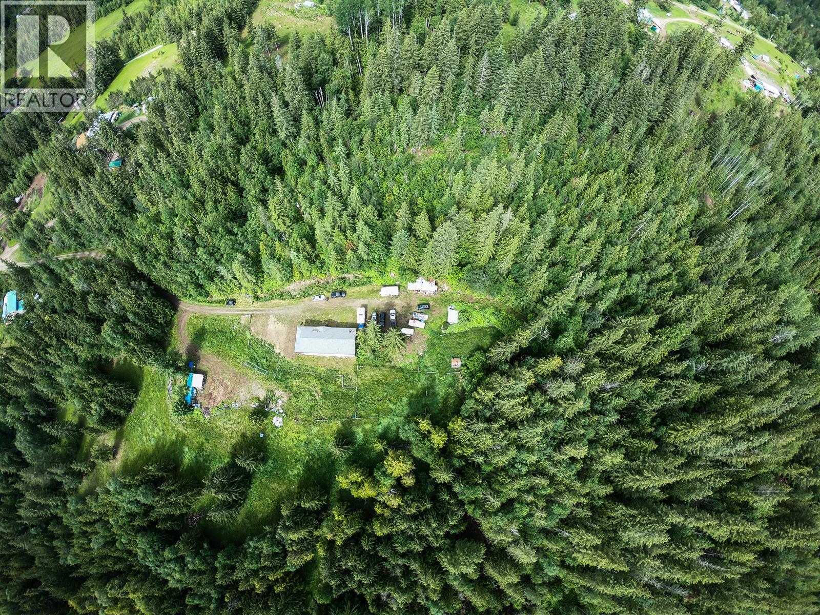 31 Violet Road, Grindrod, British Columbia  V0E 1Y0 - Photo 55 - 10364704