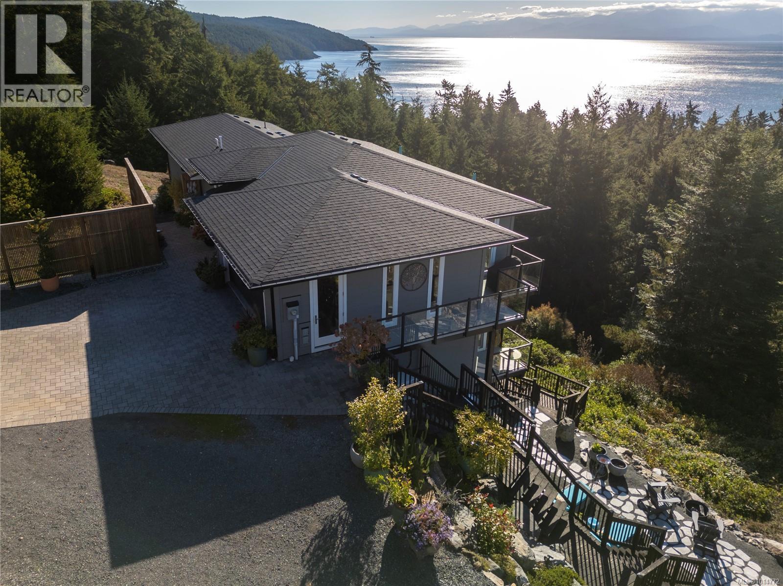7470 Thornton Hts, Sooke, British Columbia