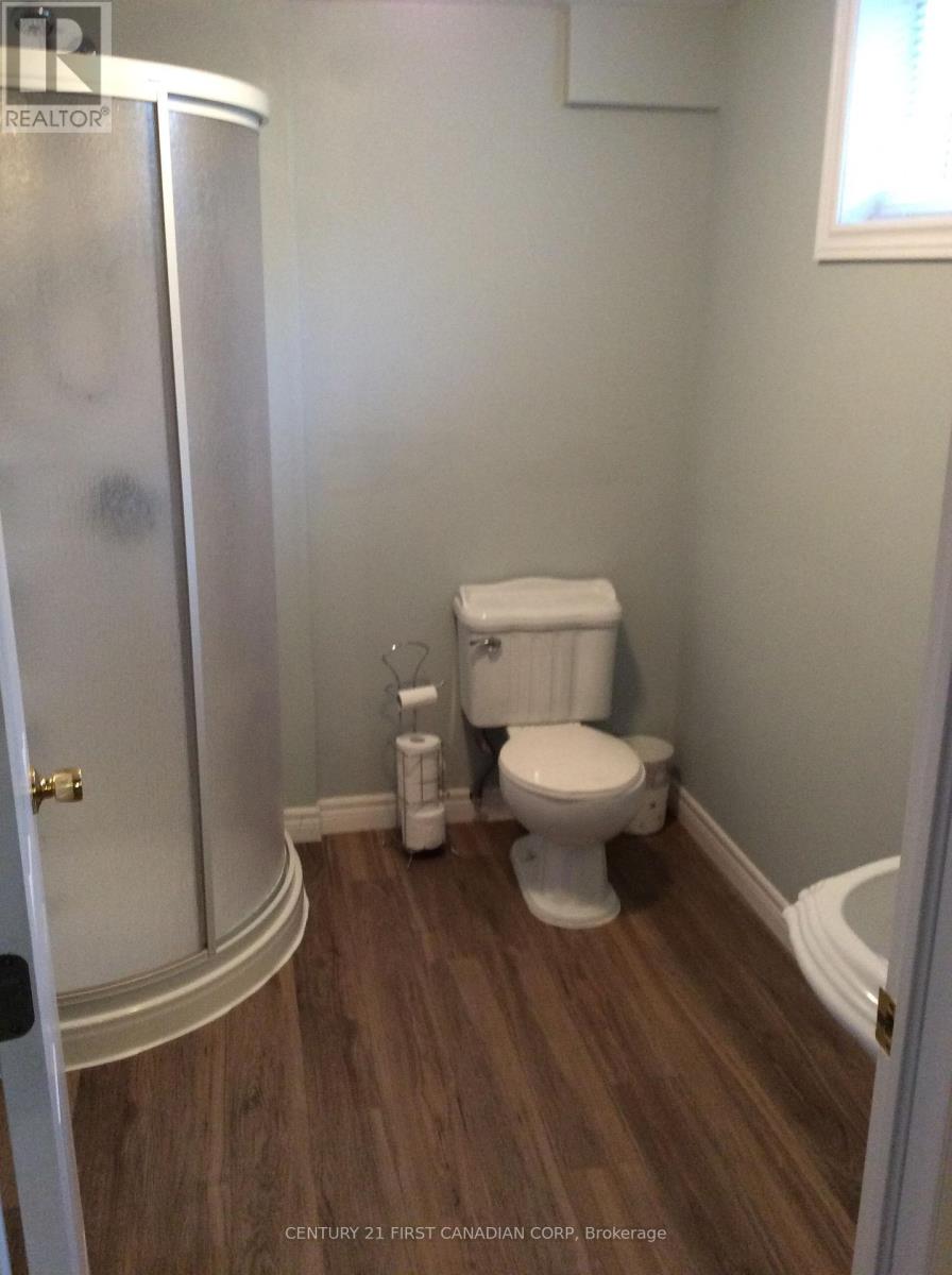 106 Angelo Drive, West Elgin, Ontario  N0L 2P0 - Photo 33 - X12461950
