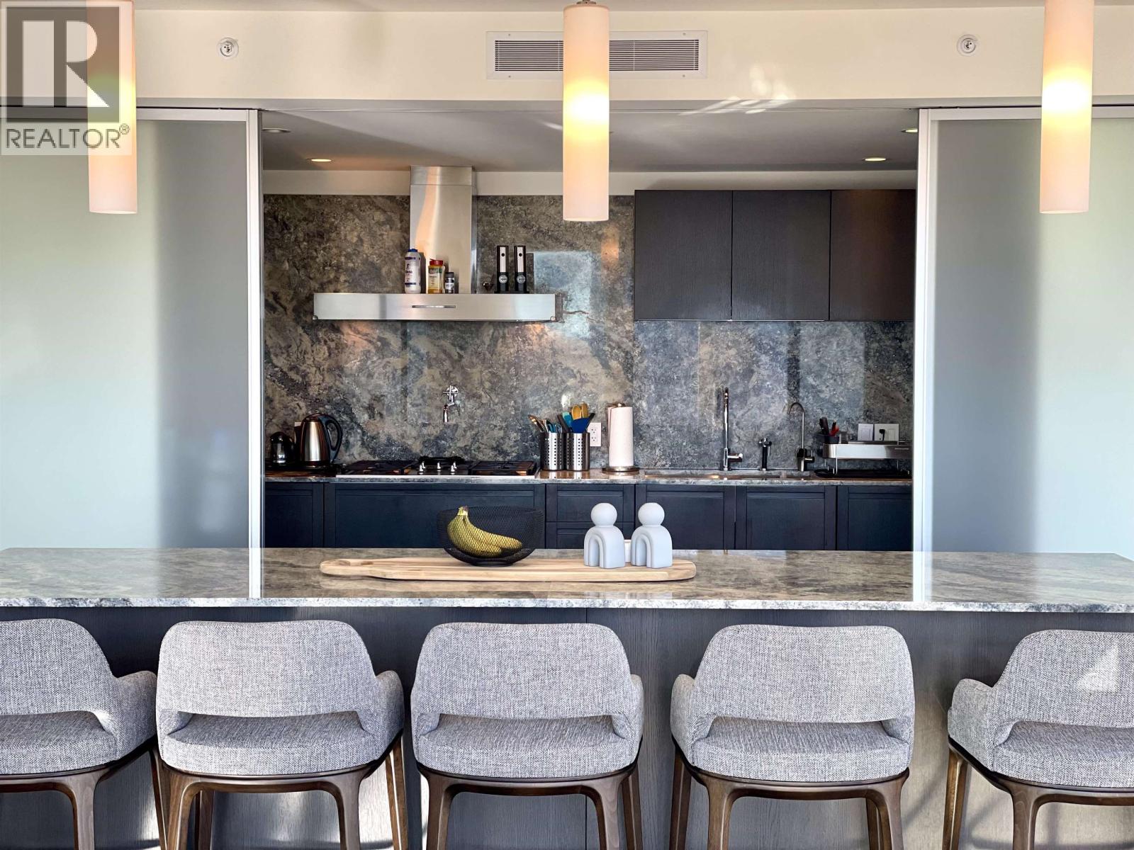 03 1011 West Cordova Street, Vancouver, British Columbia  V6C 0B2 - Photo 13 - R3050321