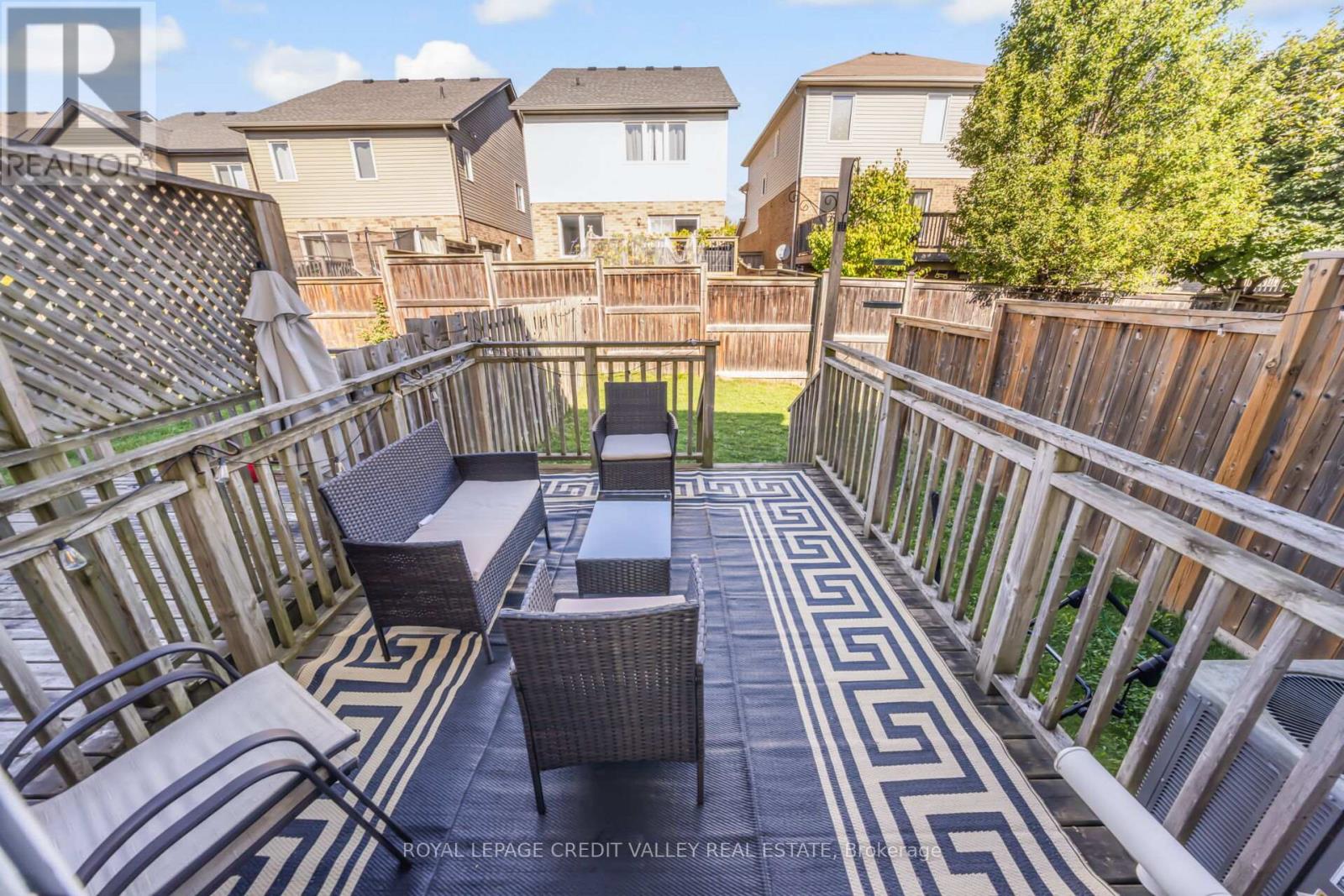 58 Rockcliffe Drive, Kitchener, Ontario  N2R 1W5 - Photo 31 - X12440305