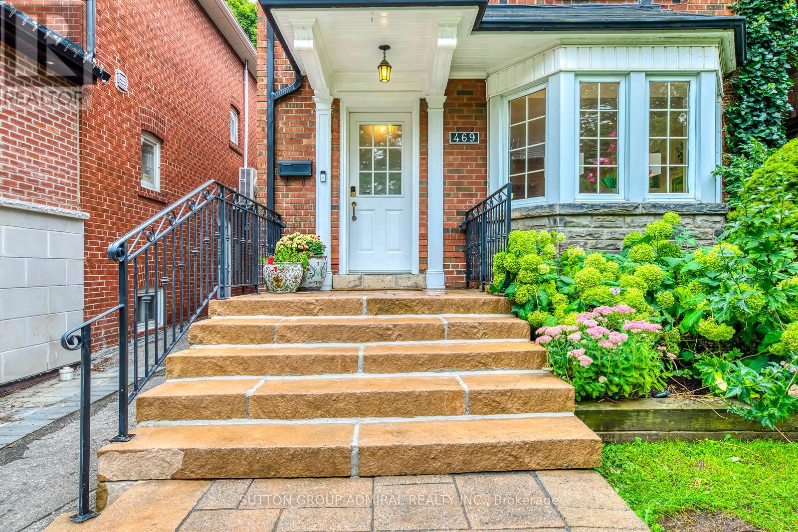469 ST CLEMENTS AVENUE, Toronto, Ontario