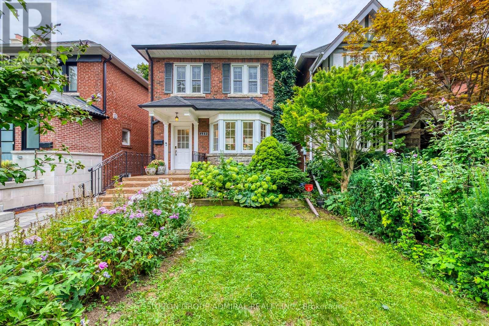 469 St Clements Avenue, Toronto, Ontario  M5N 1M2 - Photo 3 - C12461886