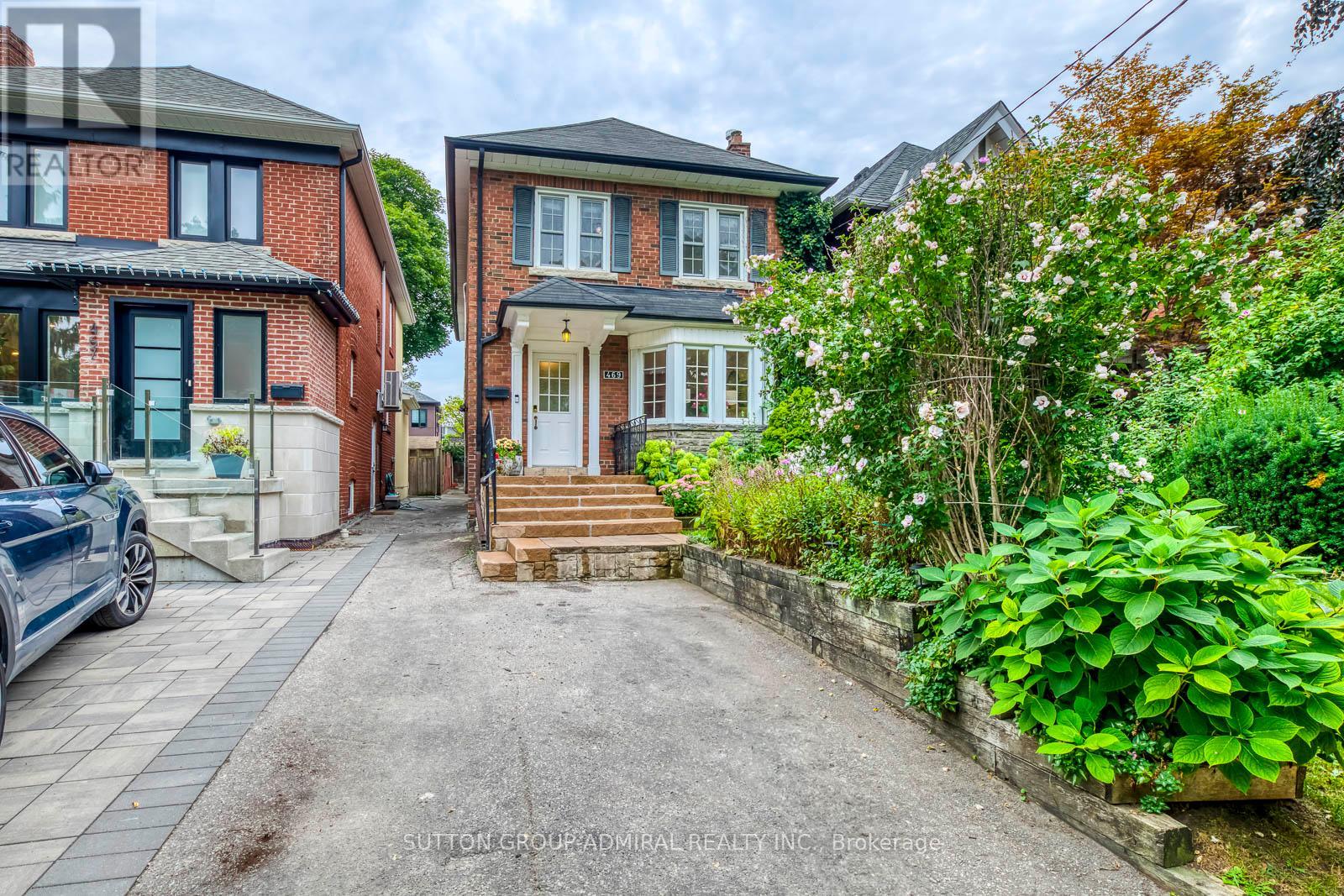 469 St Clements Avenue, Toronto, Ontario  M5N 1M2 - Photo 4 - C12461886