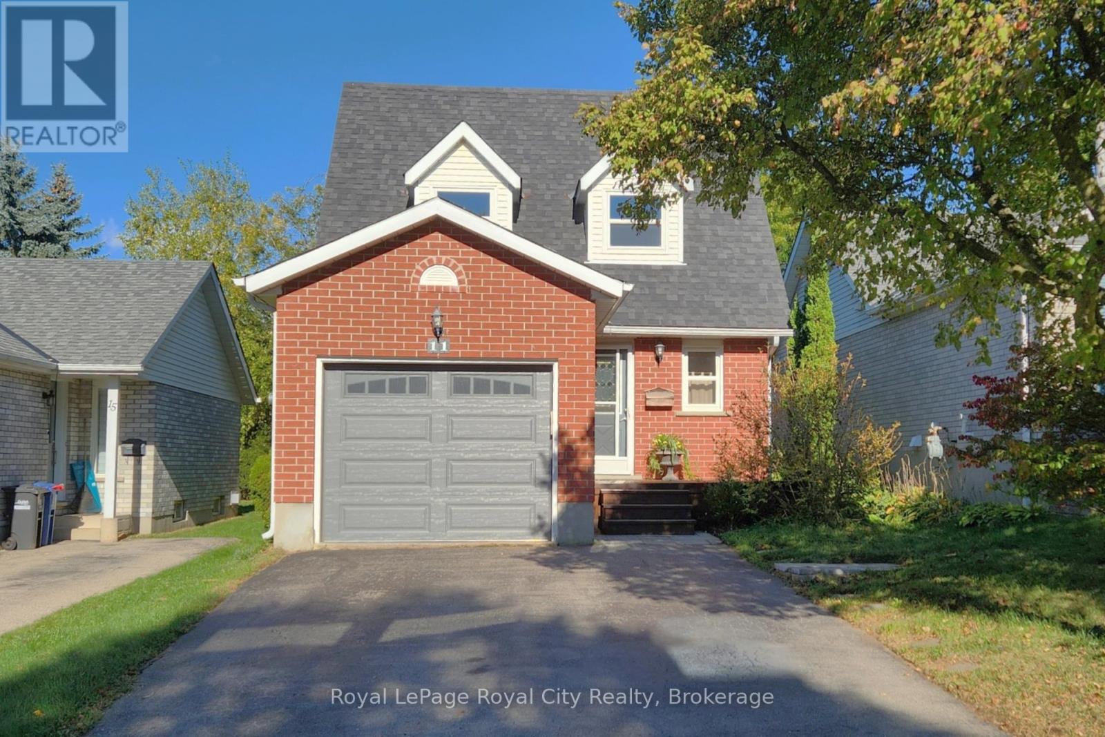 11 RODGERS ROAD, guelph (kortright west), Ontario