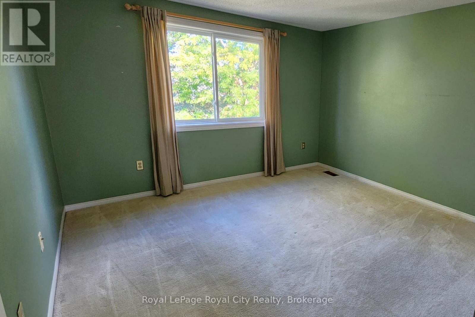 11 Rodgers Road, Guelph (Kortright West), Ontario  N1G 4V5 - Photo 12 - X12461954