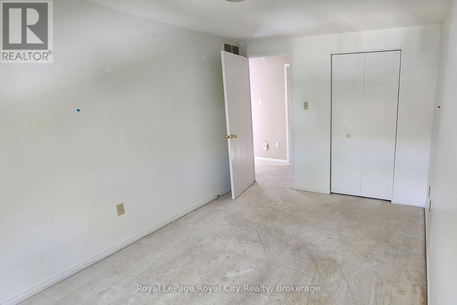 11 Rodgers Road, Guelph (Kortright West), Ontario  N1G 4V5 - Photo 16 - X12461954