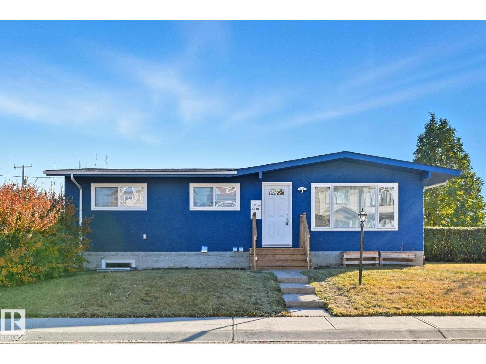 10407 136 AVE NW, edmonton, Alberta