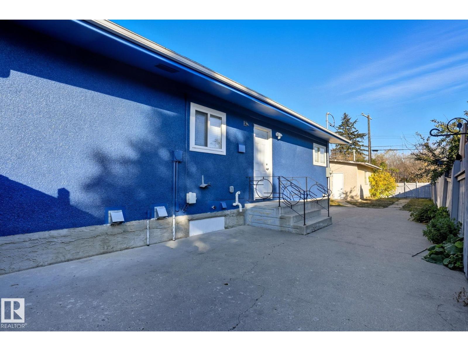 10407 136 Ave Nw, Edmonton, Alberta  T5E 1N2 - Photo 4 - E4462083