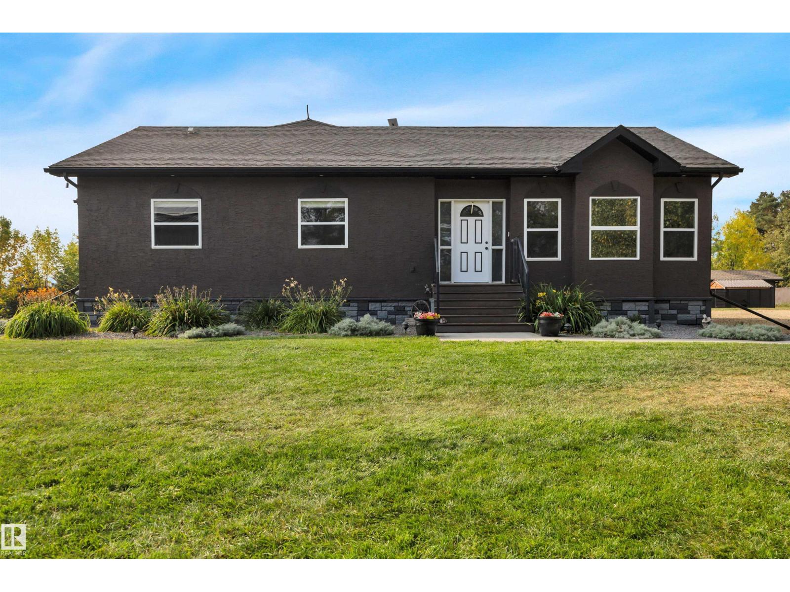250023 Twp Road 480, Rural Wetaskiwin County, Alberta  T0C 1Z0 - Photo 4 - E4462084