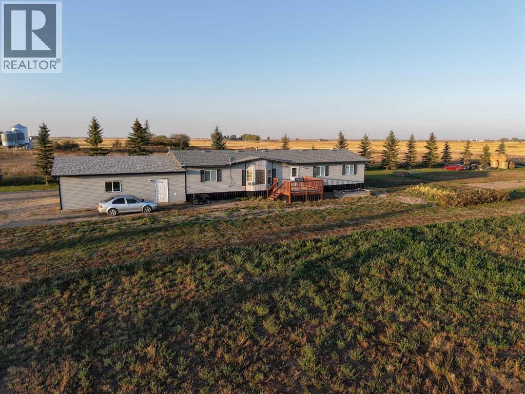 213039 162, Rosemary, Alberta  T0J 2W0 - Photo 3 - A2261132