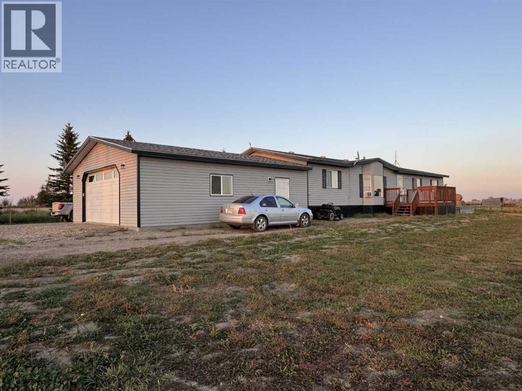 213039 162, Rosemary, Alberta  T0J 2W0 - Photo 2 - A2261132