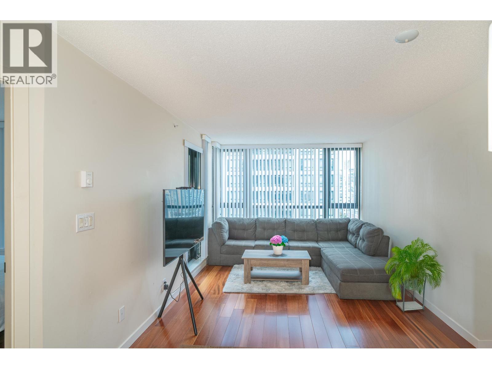 2105 909 Mainland Street, Vancouver, British Columbia  V6B 1S3 - Photo 17 - R3057943