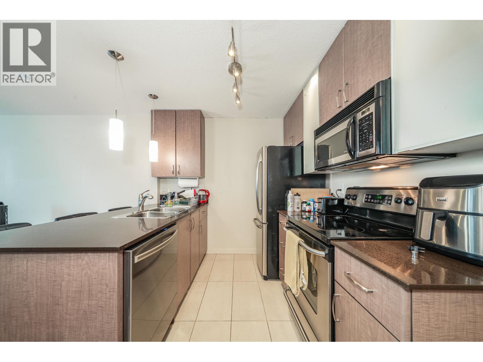 2105 909 Mainland Street, Vancouver, British Columbia  V6B 1S3 - Photo 11 - R3057943