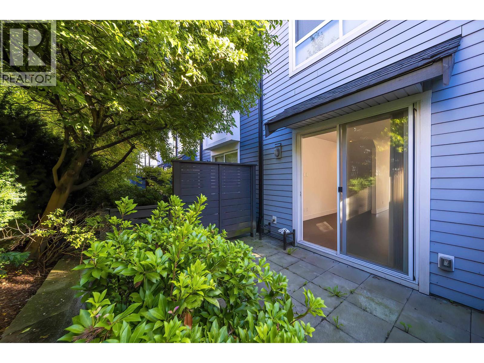 18 6868 Burlington Avenue, Burnaby, British Columbia  V5J 0G1 - Photo 10 - R3058440