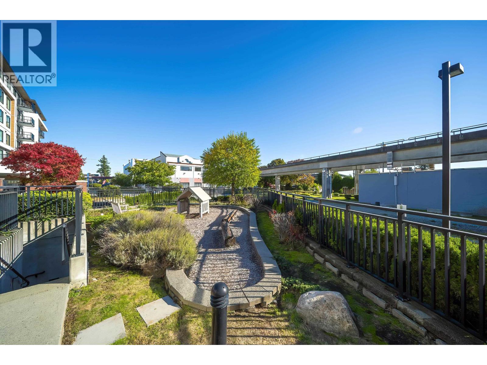 18 6868 Burlington Avenue, Burnaby, British Columbia  V5J 0G1 - Photo 8 - R3058440