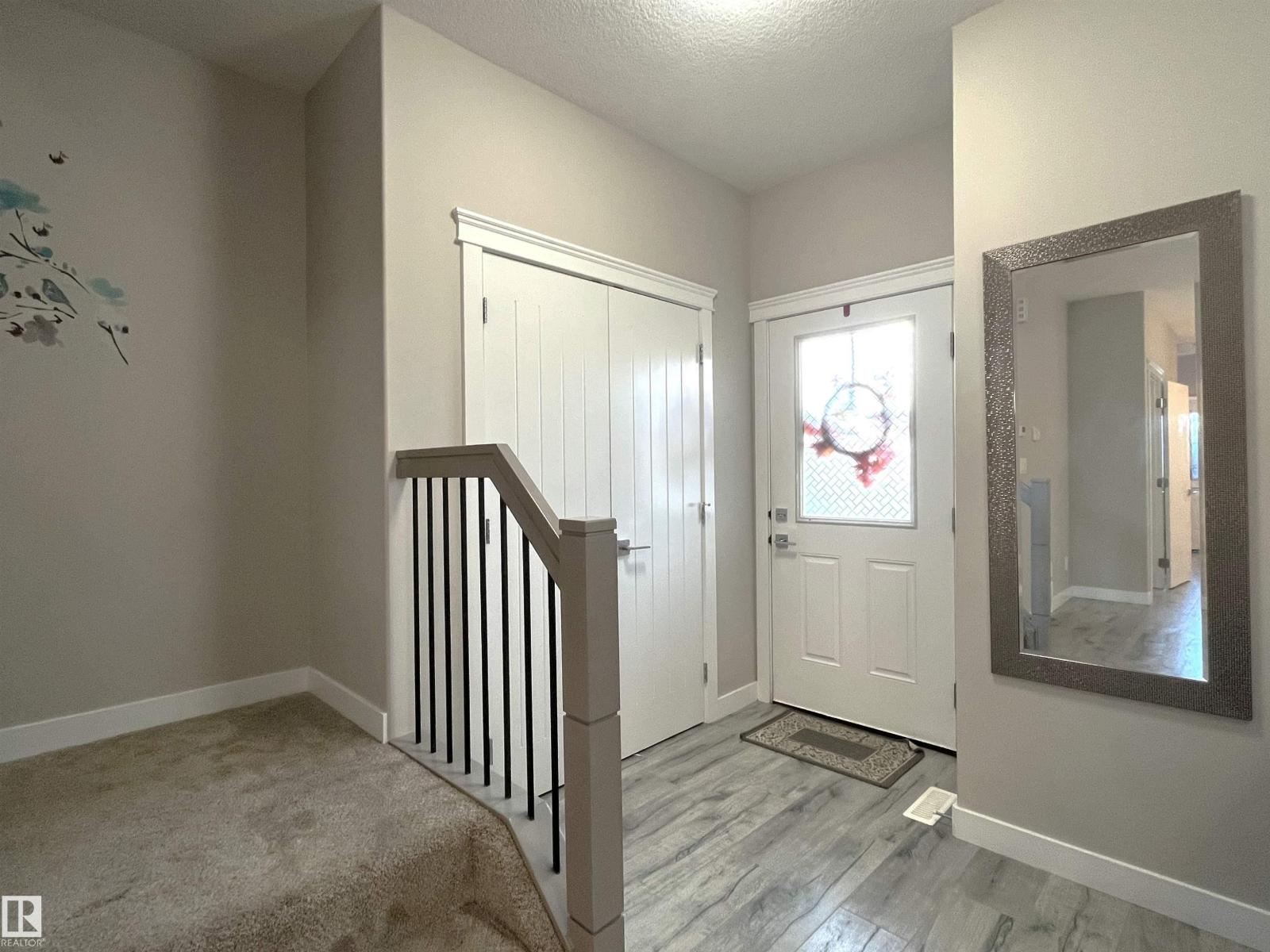 729 Berg Lo, Leduc, Alberta  T9E 1G8 - Photo 2 - E4462087