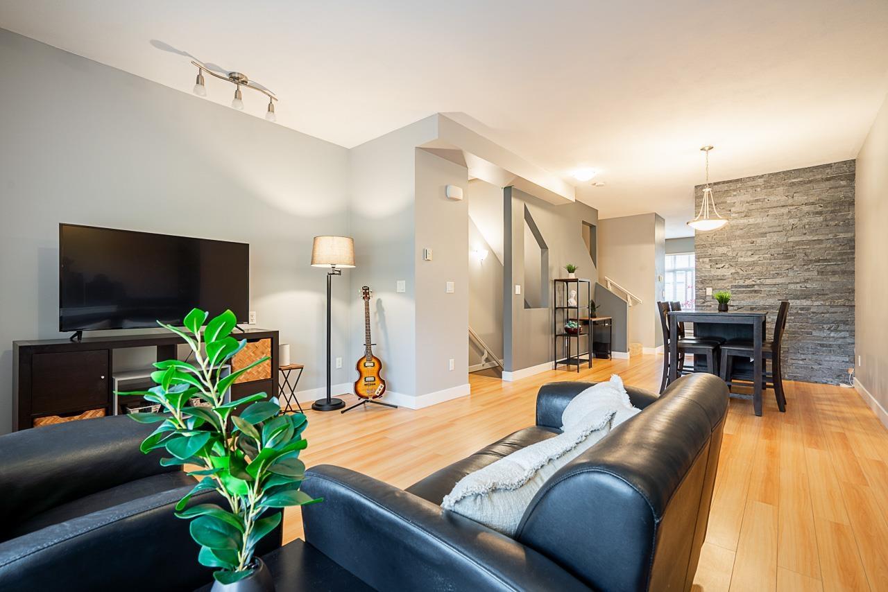 4 13899 LAUREL DRIVE, Surrey, British Columbia