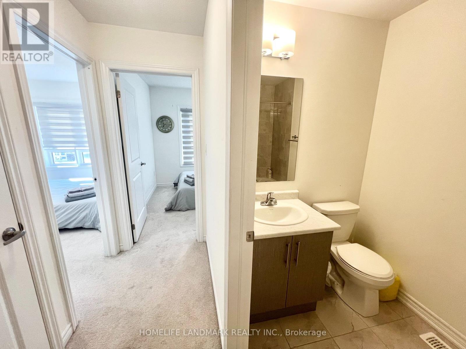 71 Massachusetts Lane, Markham, Ontario  L6E 2C1 - Photo 18 - N12435808