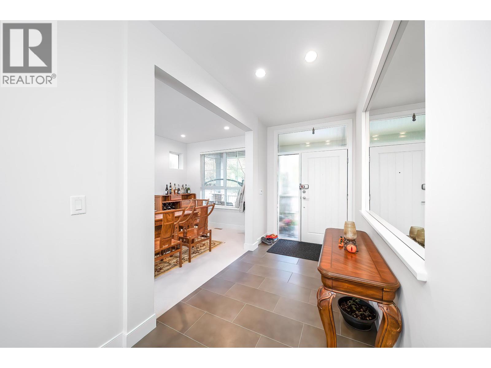 3486 Bishop Place, Coquitlam, British Columbia  V3E 0K2 - Photo 5 - R3058372