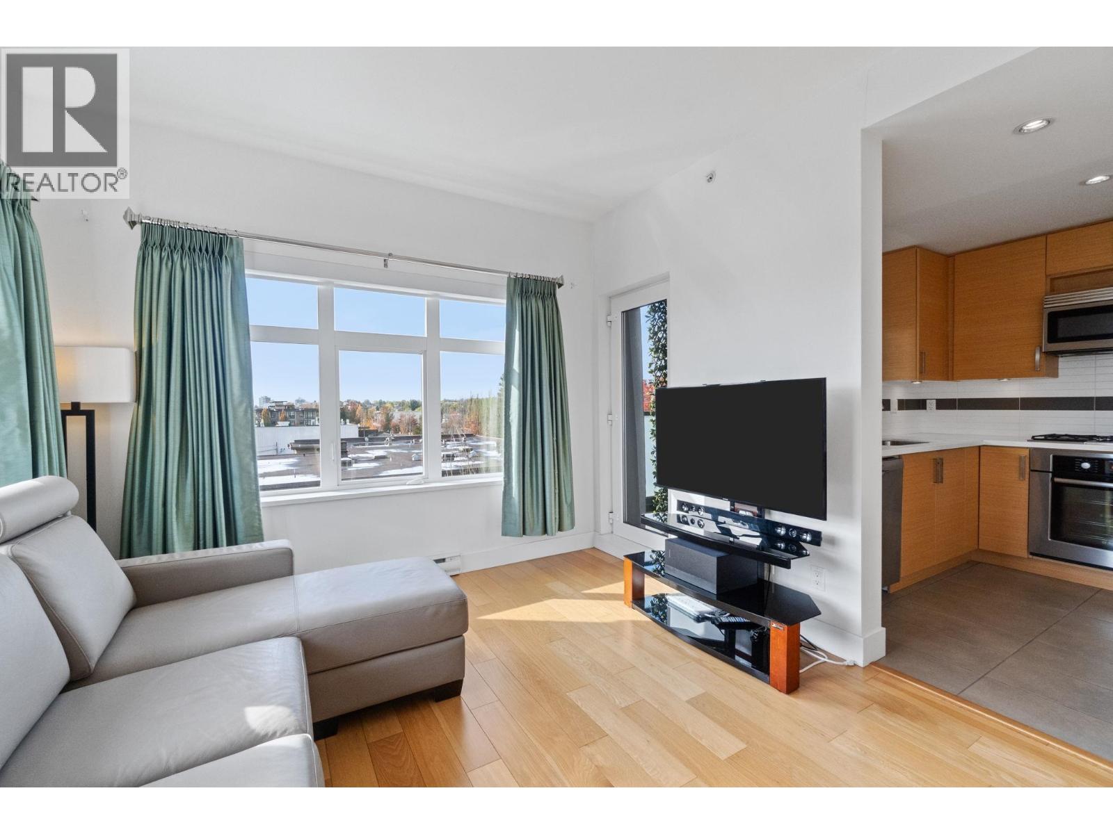 307 4710 Hastings Street, Burnaby, British Columbia  V5C 2K7 - Photo 12 - R3058162