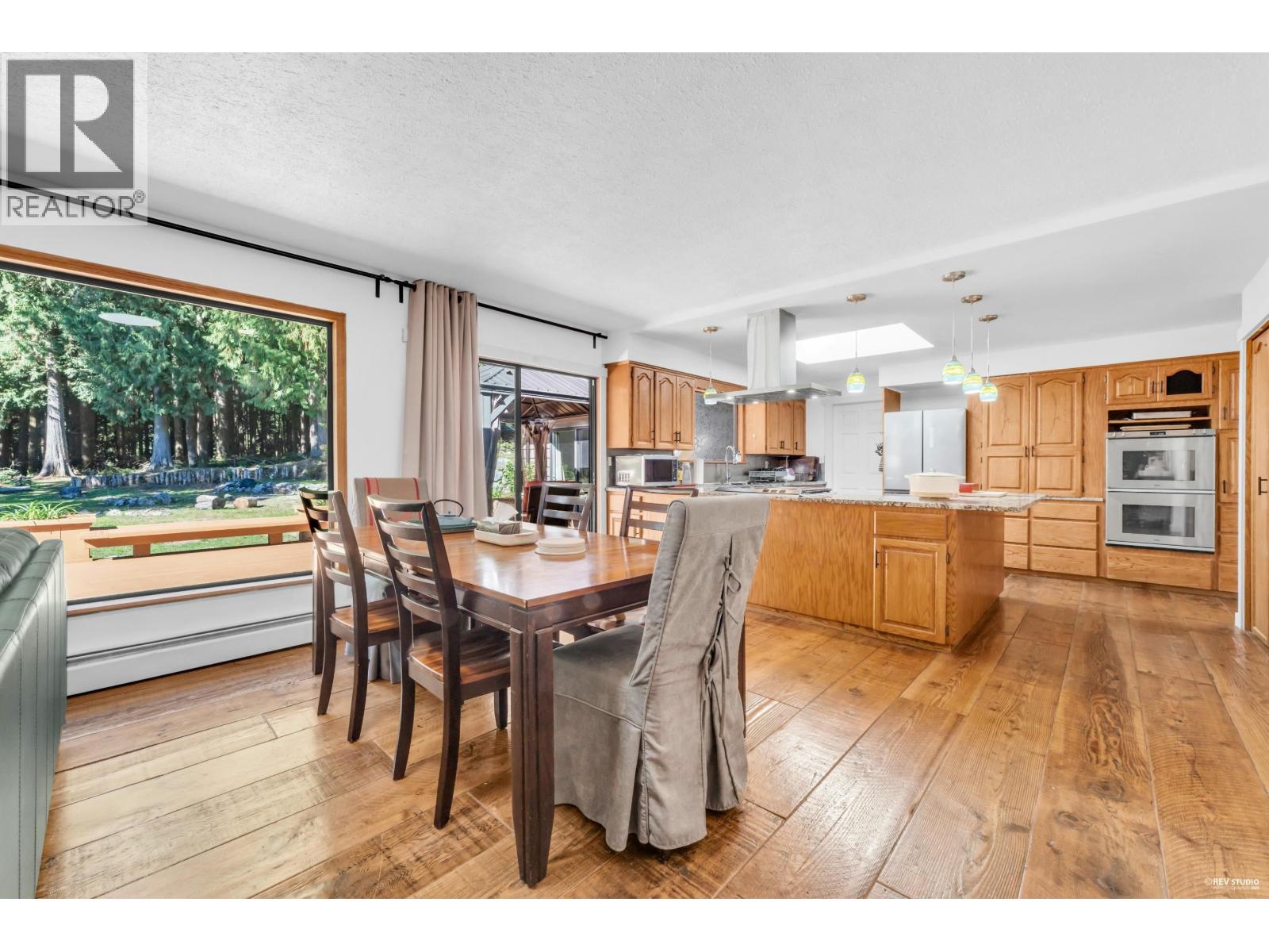 12643 Garibaldi Street, Maple Ridge, British Columbia  V2W 1N5 - Photo 8 - R3058478