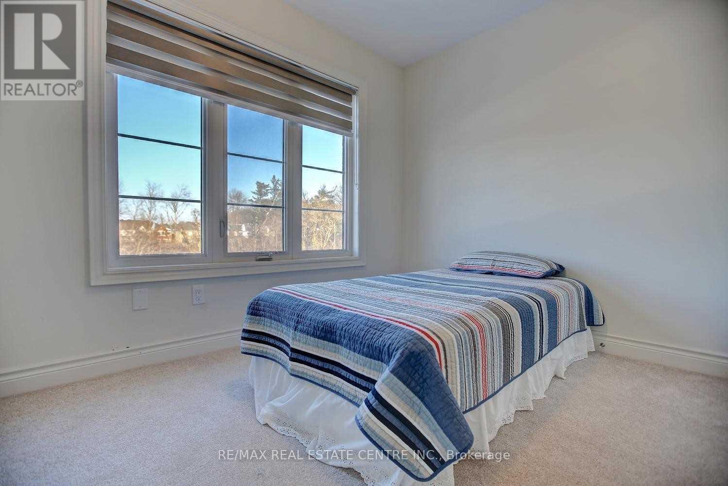 396 Rivermont Road, Brampton, Ontario  L6Y 6G5 - Photo 16 - W12460657