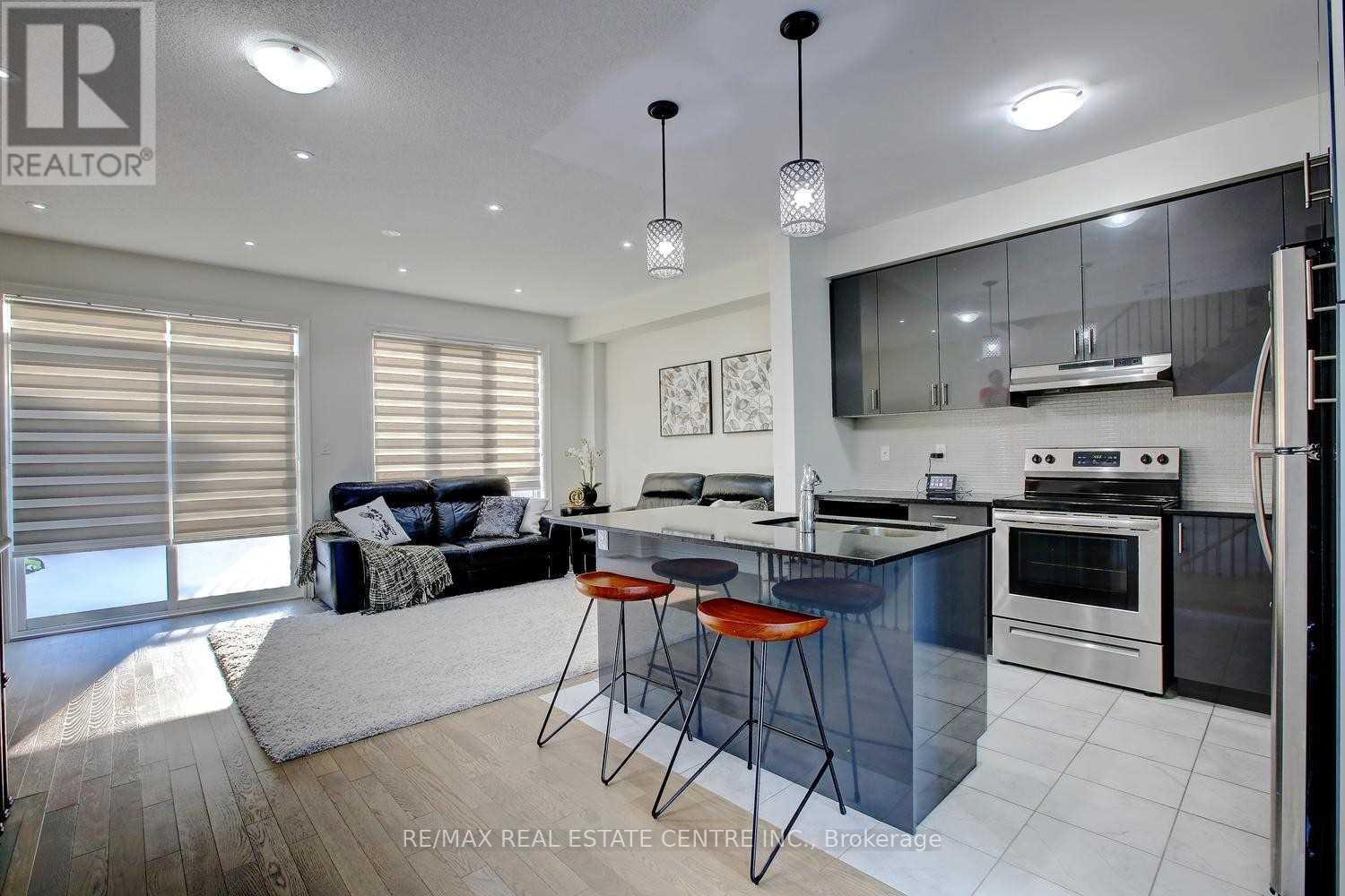 396 Rivermont Road, Brampton, Ontario  L6Y 6G5 - Photo 9 - W12460657